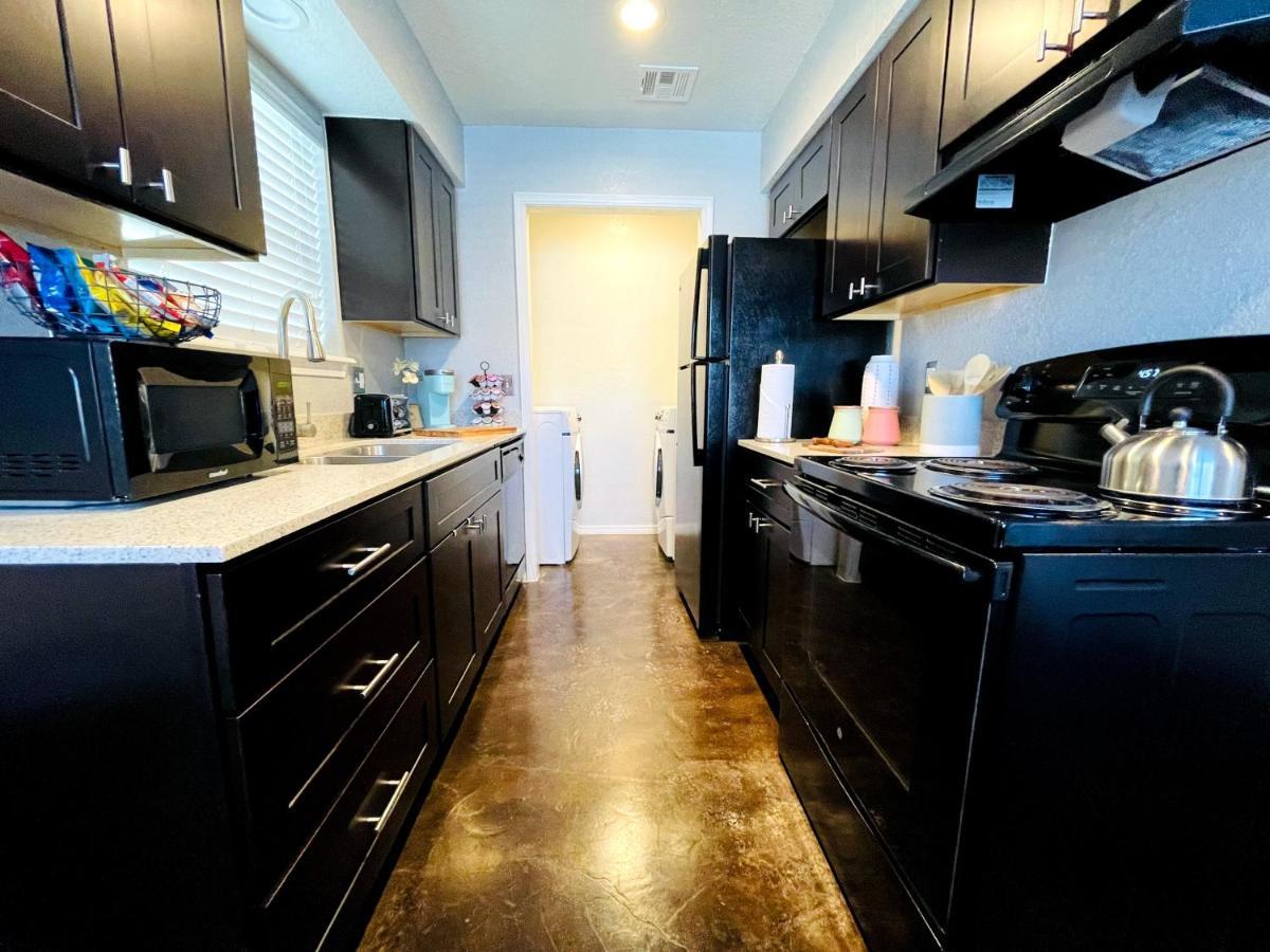 Evie'S Campus-Close 2 Bedroom Luxury Оклахома-Сіті Екстер'єр фото